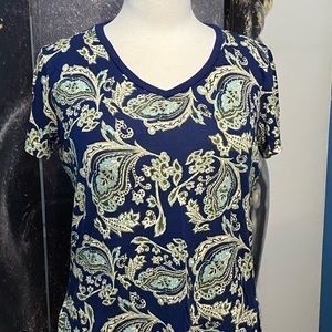 Liz Claiborne cool T-shirt